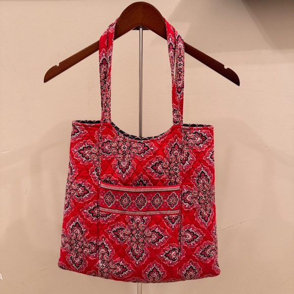 Vera Bradley Handbags - Rare Vera Bradley Tote Bag Retired Frankly Scarlet Red Black Paisley Pattern